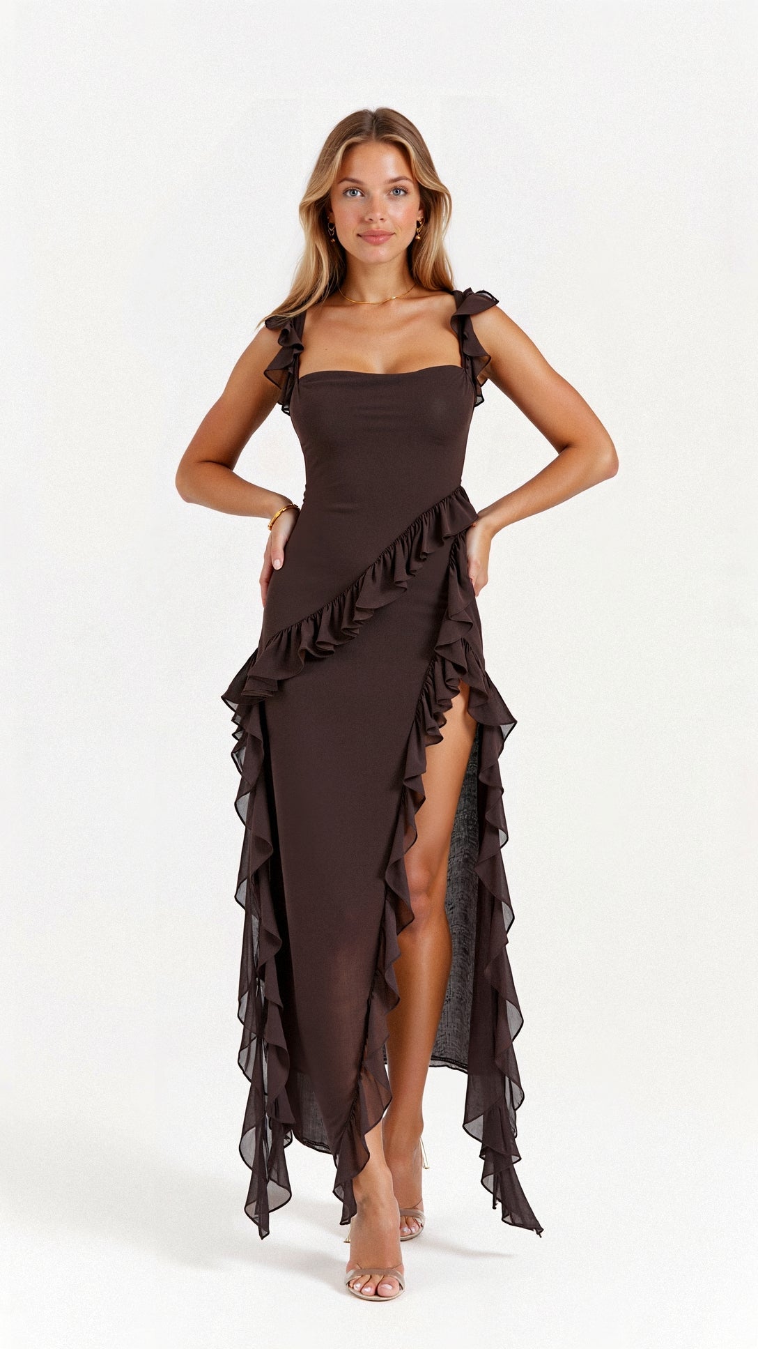 https://cdn.shopify.com/s/files/1/0806/5564/7050/files/muller-mode-avery-kleid-maxikleid-mit-ruschen-kleider-450202.jpg?v=1736675518